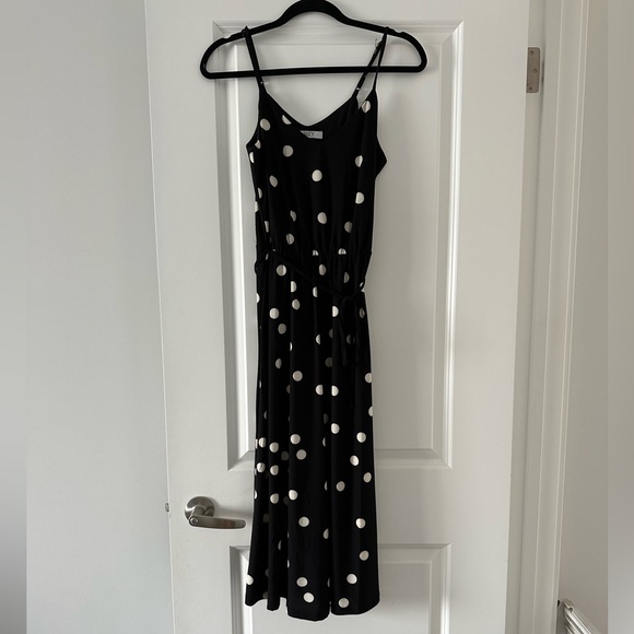 Suzy Shier Dress - Picture 1 of 3